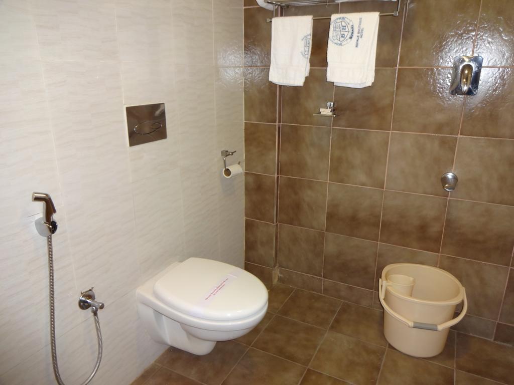 Buhari Royale Boutique Hotel Chennai Esterno foto